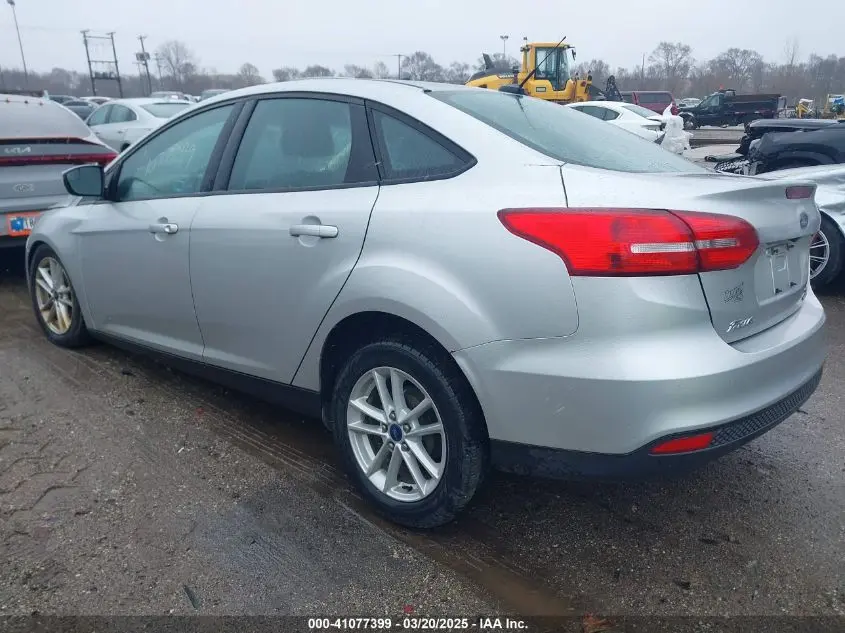 2016 FORD FOCUS SE