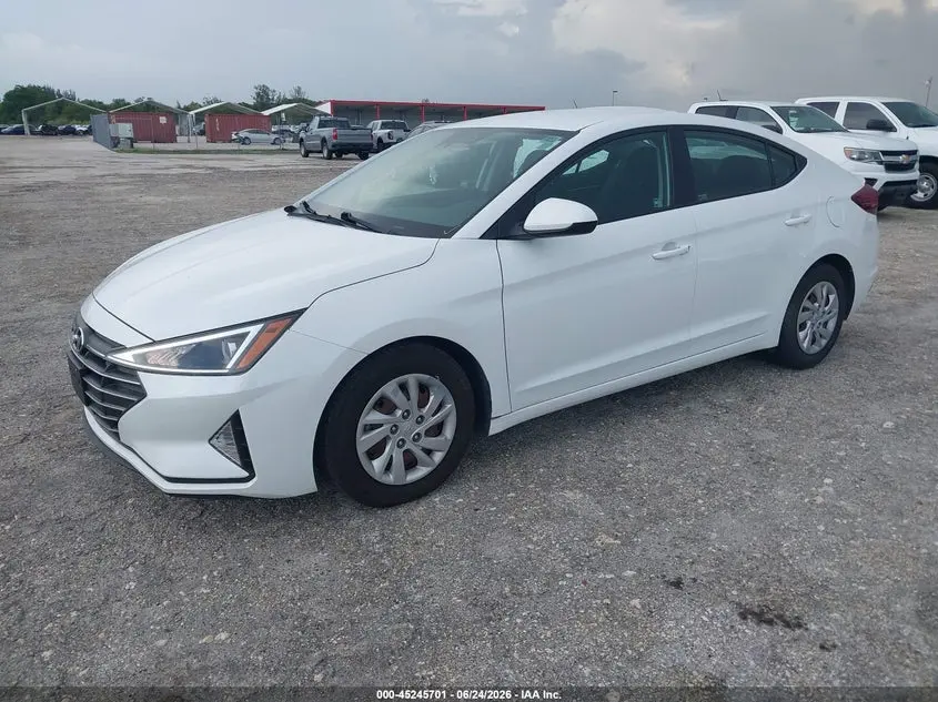 2020 HYUNDAI ELANTRA SE
