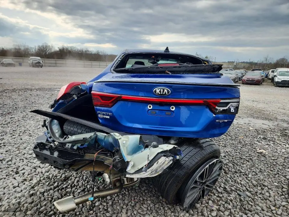2021 KIA FORTE GT  