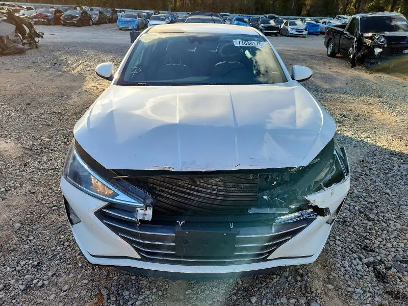 2019 HYUNDAI ELANTRA SEL  