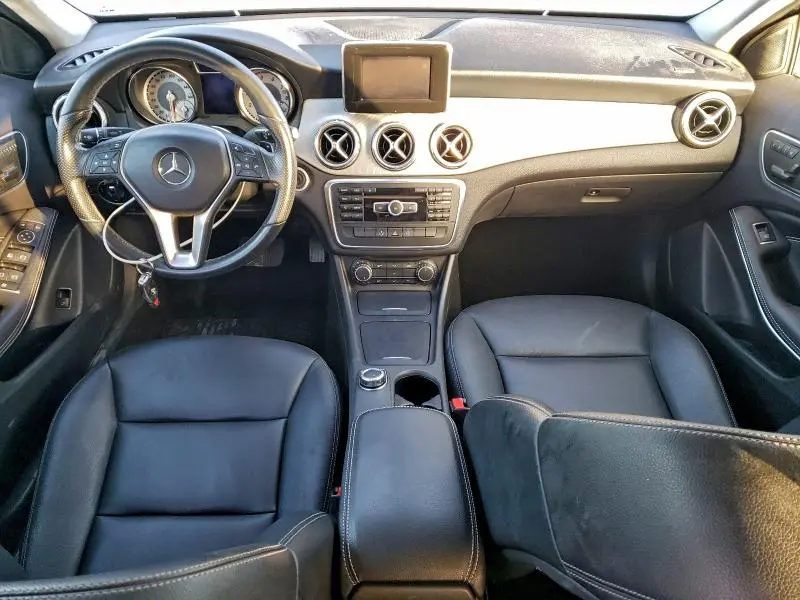 2015 MERCEDES-BENZ GLA 250  