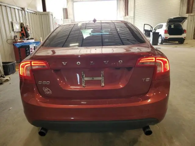 2012 VOLVO S60 T5  