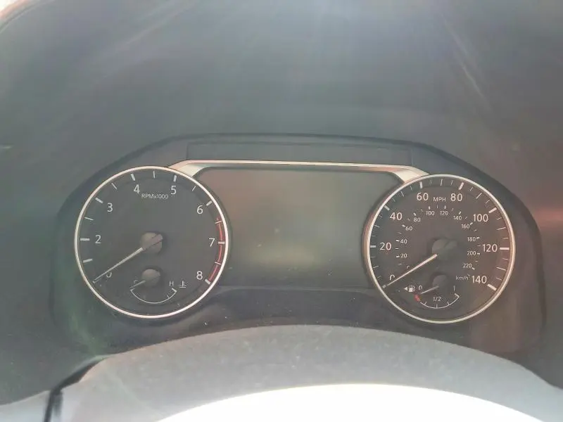 2021 NISSAN ALTIMA SV  