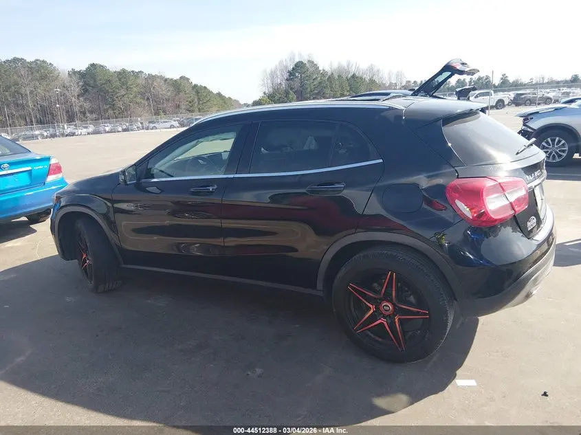 2016 MERCEDES-BENZ GLA 250 4MATIC