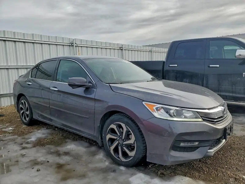 2017 HONDA ACCORD EX  