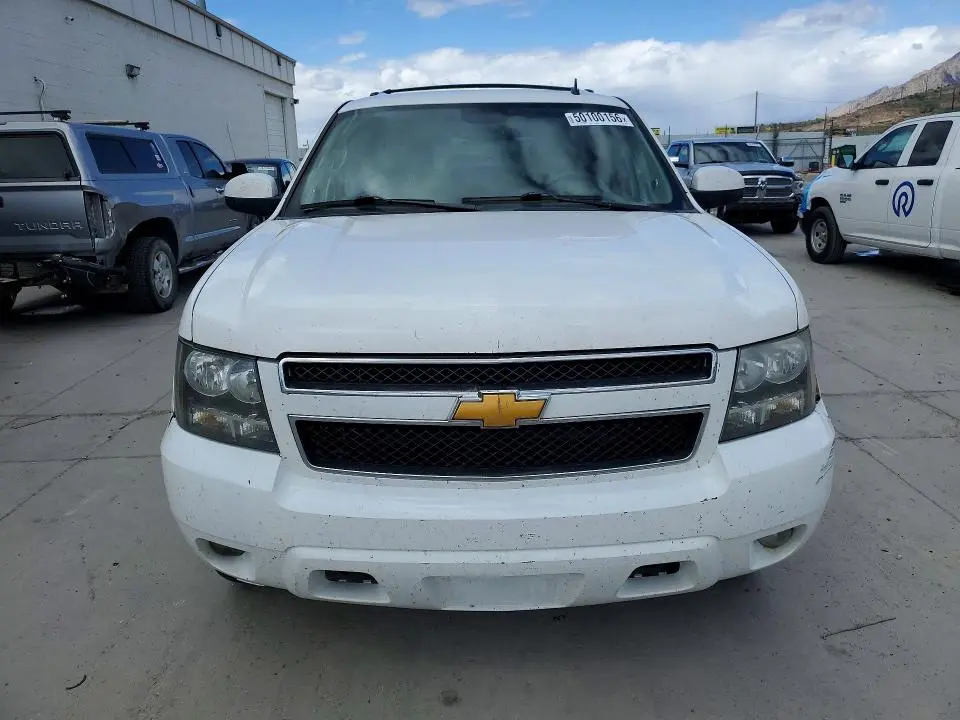 2014 CHEVROLET SUBURBAN K1500 LT  