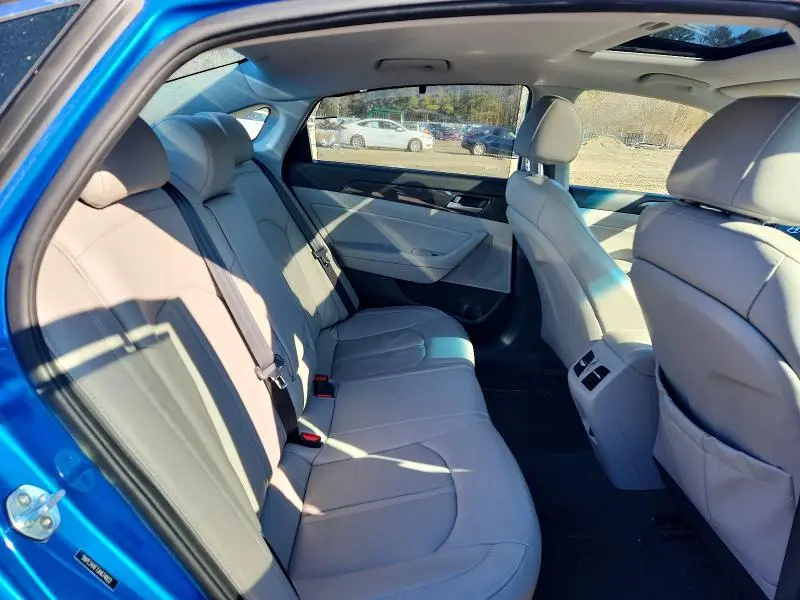 2018 HYUNDAI SONATA SPORT  