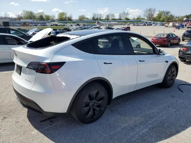 2025 TESLA MODEL Y 