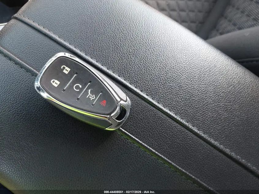 2022 CHEVROLET BLAZER AWD 2LT