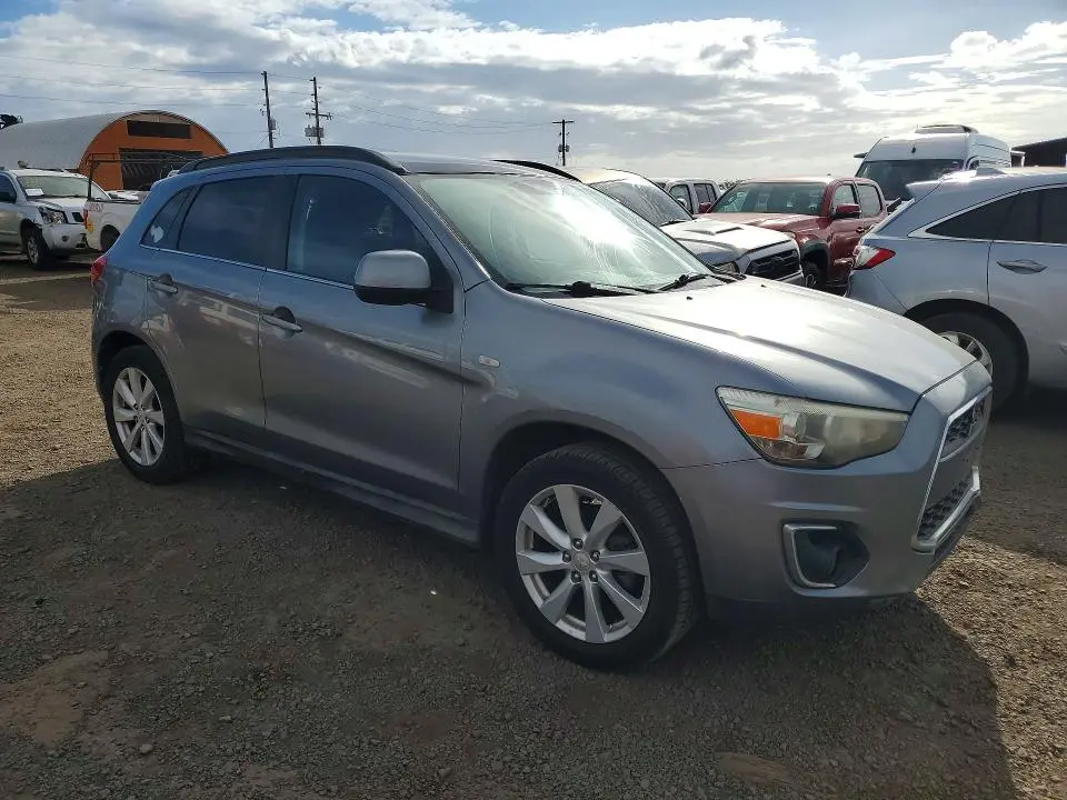 2014 MITSUBISHI OUTLANDER SE  