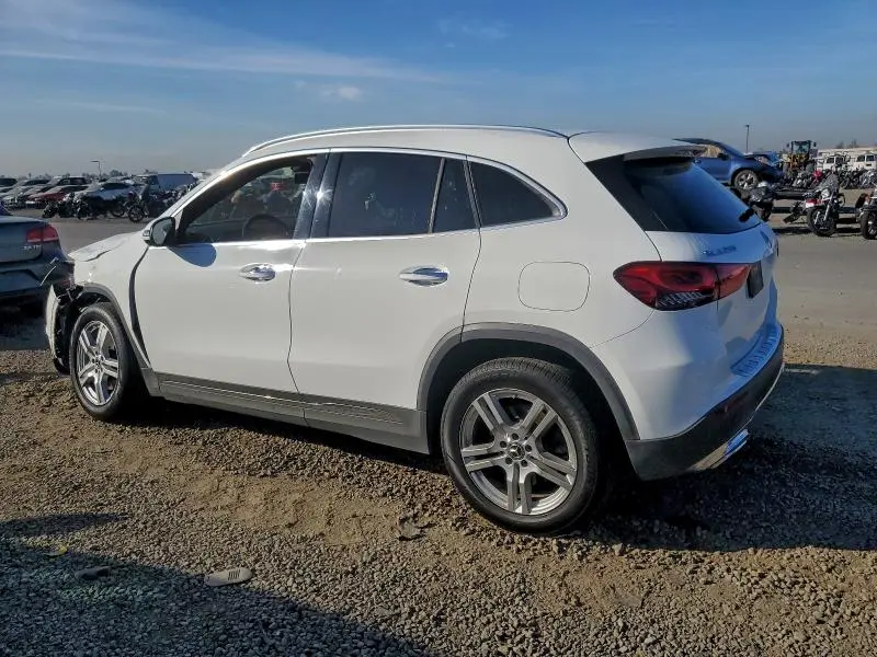 2021 MERCEDES-BENZ GLA 250  