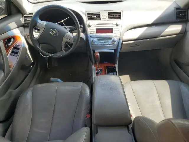 2011 TOYOTA CAMRY SE  