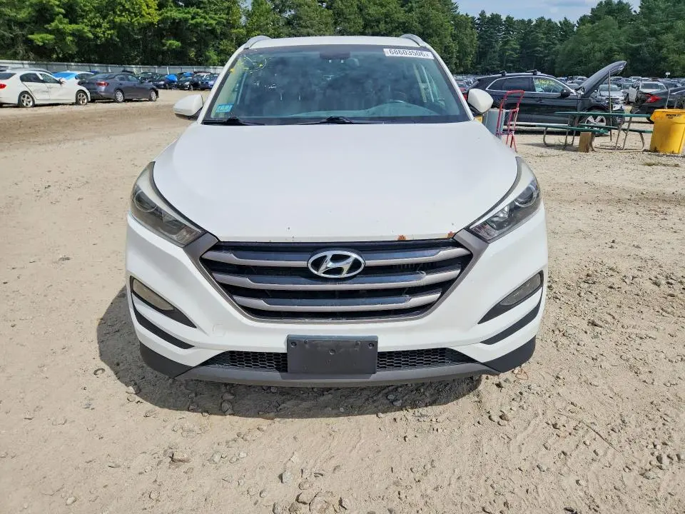 2016 HYUNDAI TUCSON SPORT  