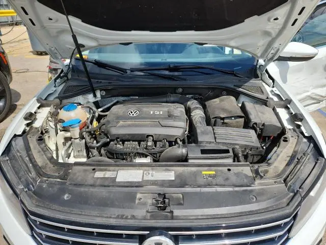 2017 VOLKSWAGEN PASSAT S  