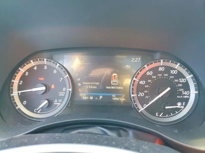 2021 TOYOTA HIGHLANDER XSE  