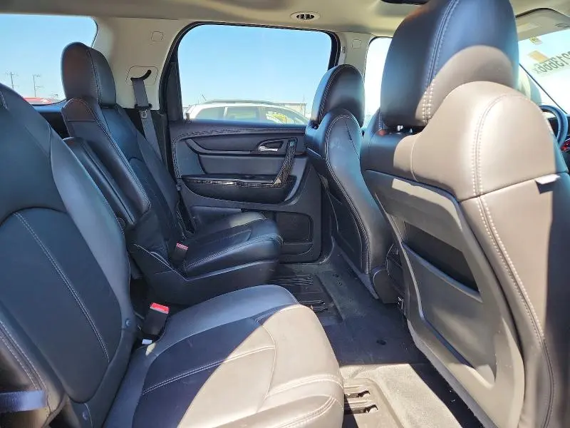 2016 GMC ACADIA SLT-1  