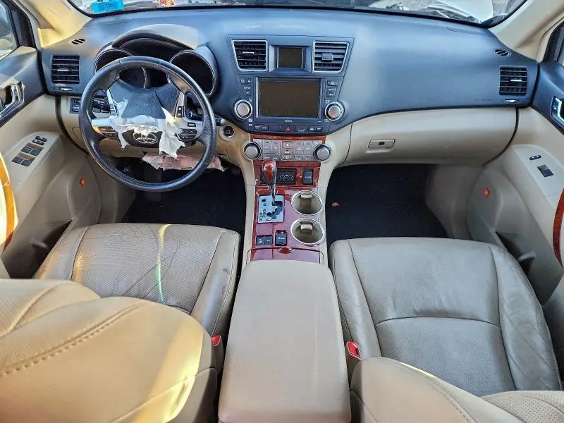 2011 TOYOTA HIGHLANDER LIMITED  