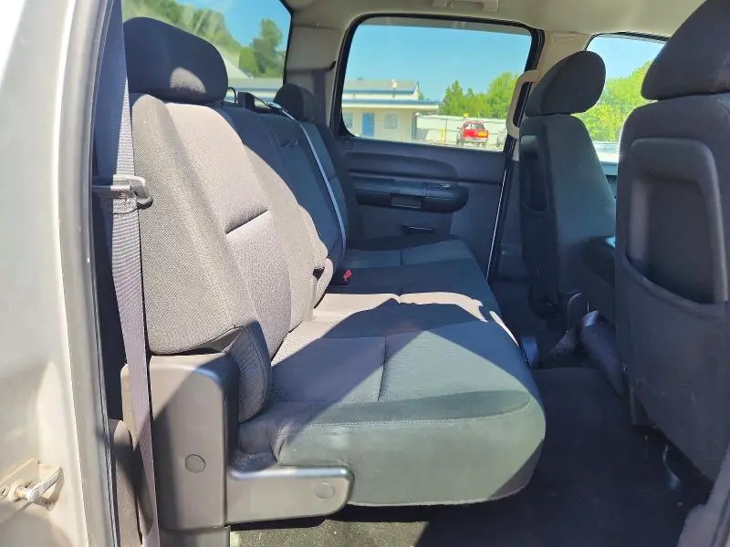 2011 CHEVROLET SILVERADO K1500 LS  