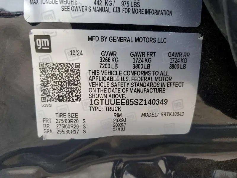 2025 GMC SIERRA K1500 AT4  