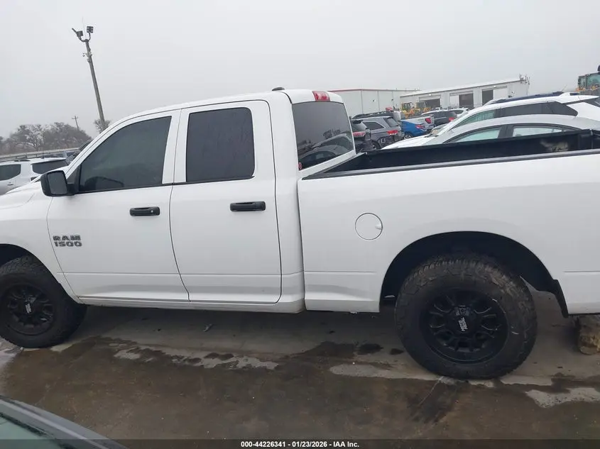 2017 RAM 1500 TRADESMAN  4X2 6'4 BOX