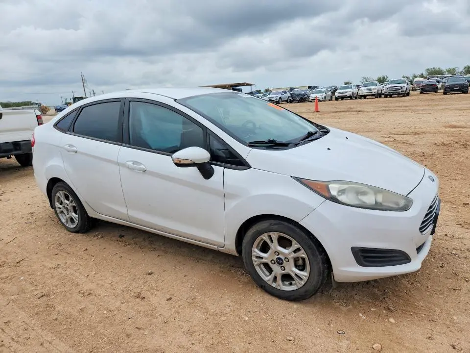 2016 FORD FIESTA SE  