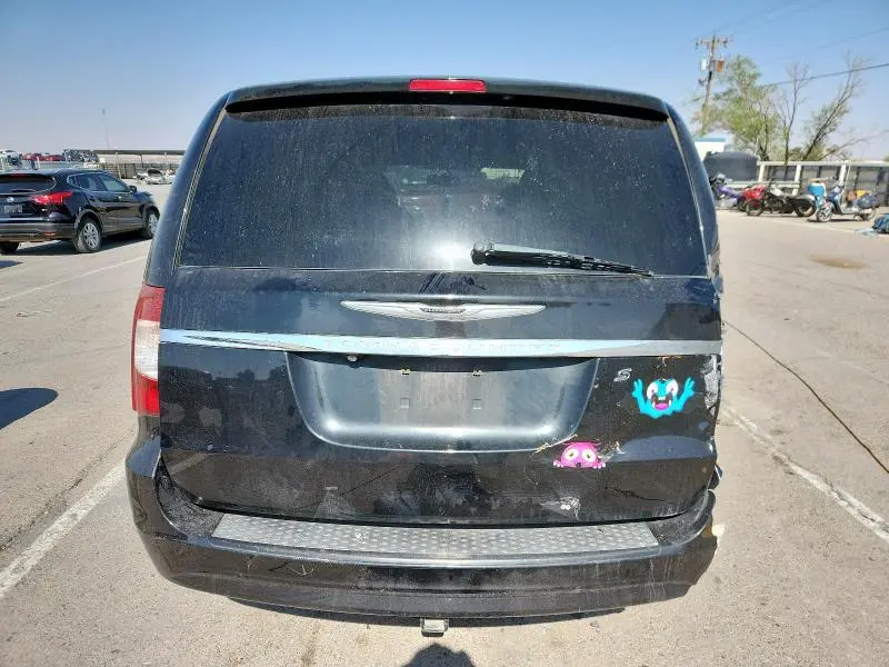 2014 CHRYSLER TOWN & COUNTRY S  