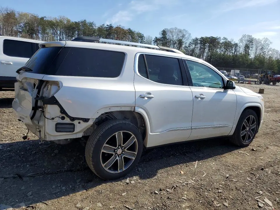 2018 GMC ACADIA DENALI  
