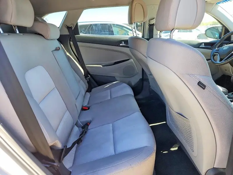 2016 HYUNDAI TUCSON SPORT  