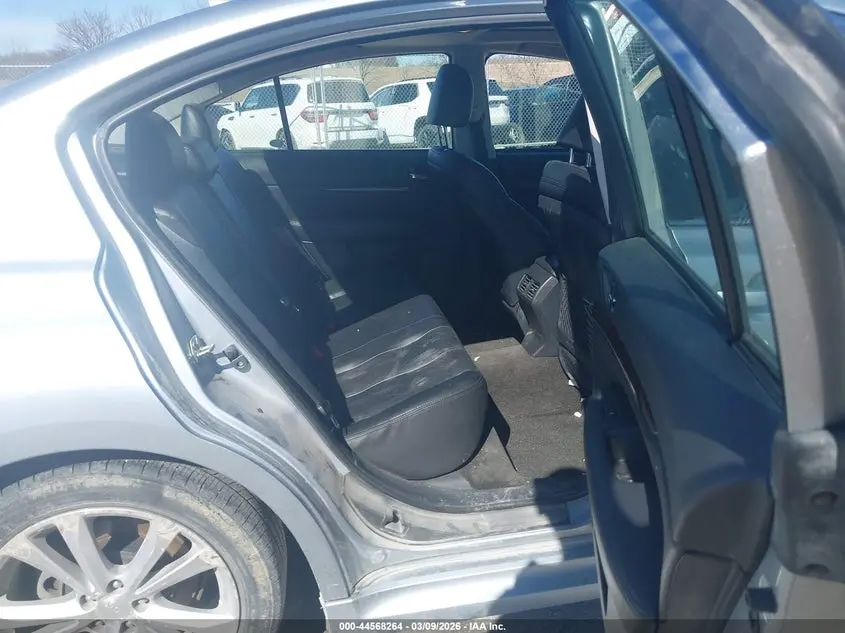 2013 SUBARU LEGACY 2.5I LIMITED