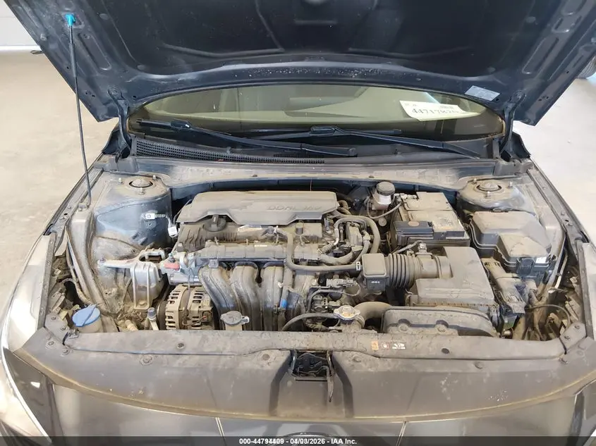 2021 HYUNDAI ELANTRA SE