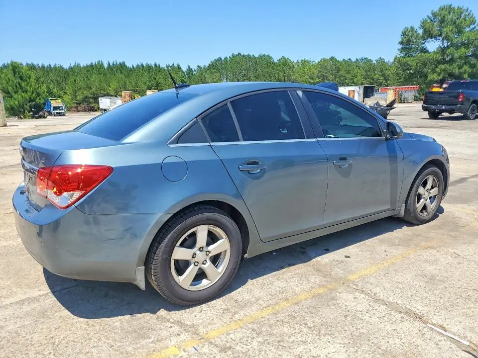 2012 CHEVROLET CRUZE LT  