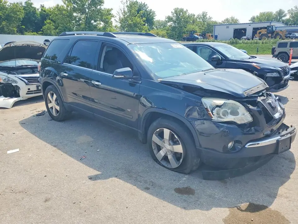 2011 GMC ACADIA SLT-2  