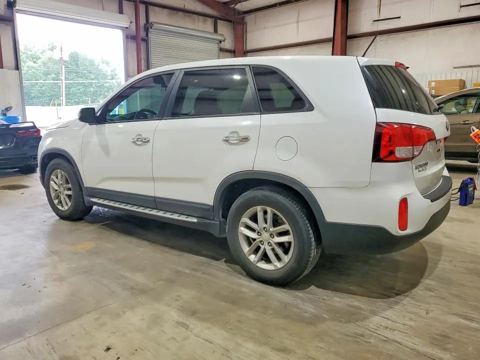 2015 KIA SORENTO LX  