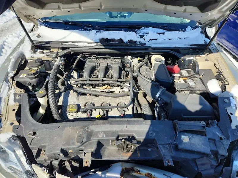 2011 FORD TAURUS SEL  