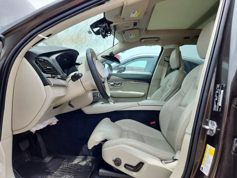 2022 VOLVO XC90 T8 RECHARGE INSCRIPTION  