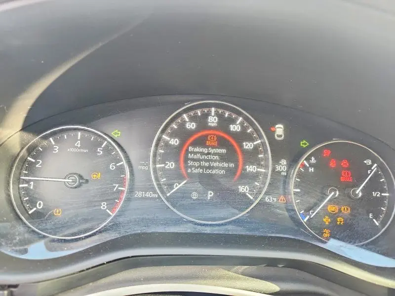 2023 MAZDA CX-30 PREMIUM  