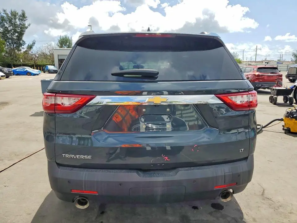 2019 CHEVROLET TRAVERSE LT  