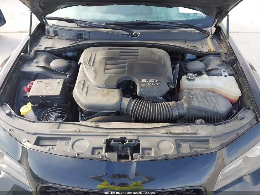 2023 CHRYSLER 300 TOURING