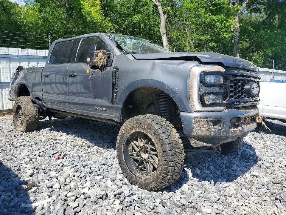 2024 FORD F250 SUPER DUTY  