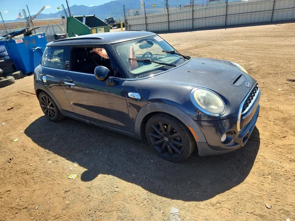 2015 MINI COOPER S  
