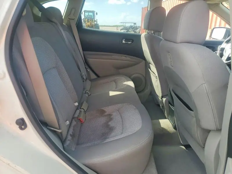 2010 NISSAN ROGUE SL  