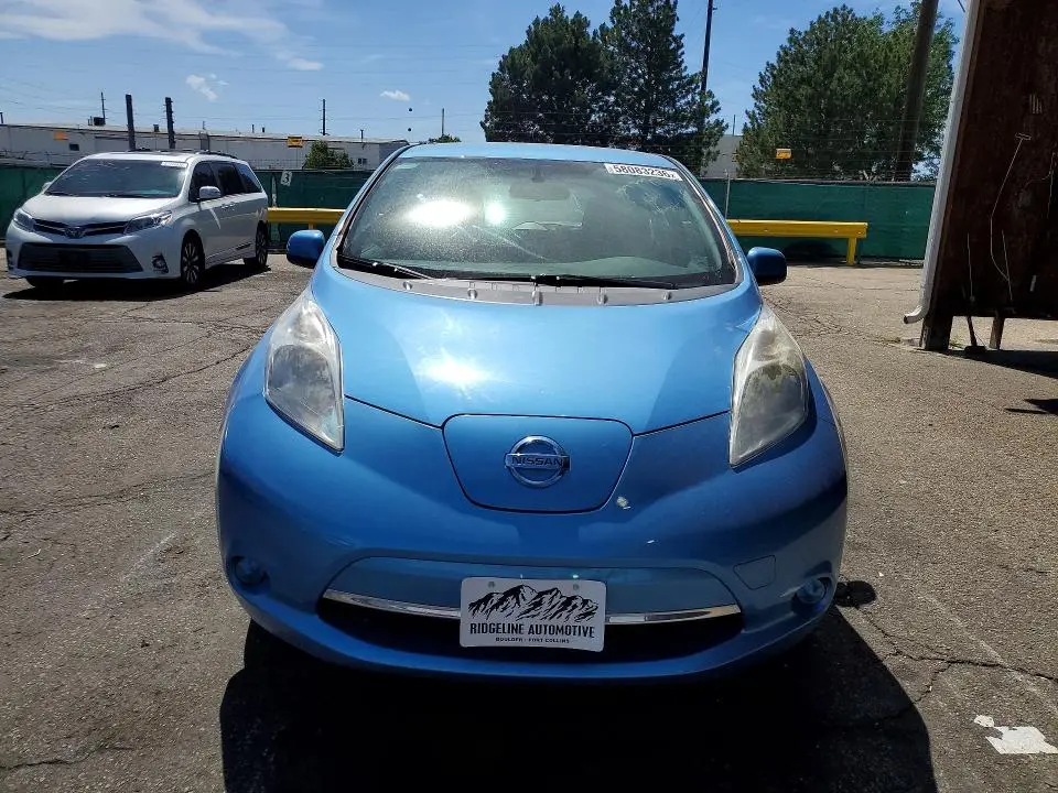 2014 NISSAN LEAF S  