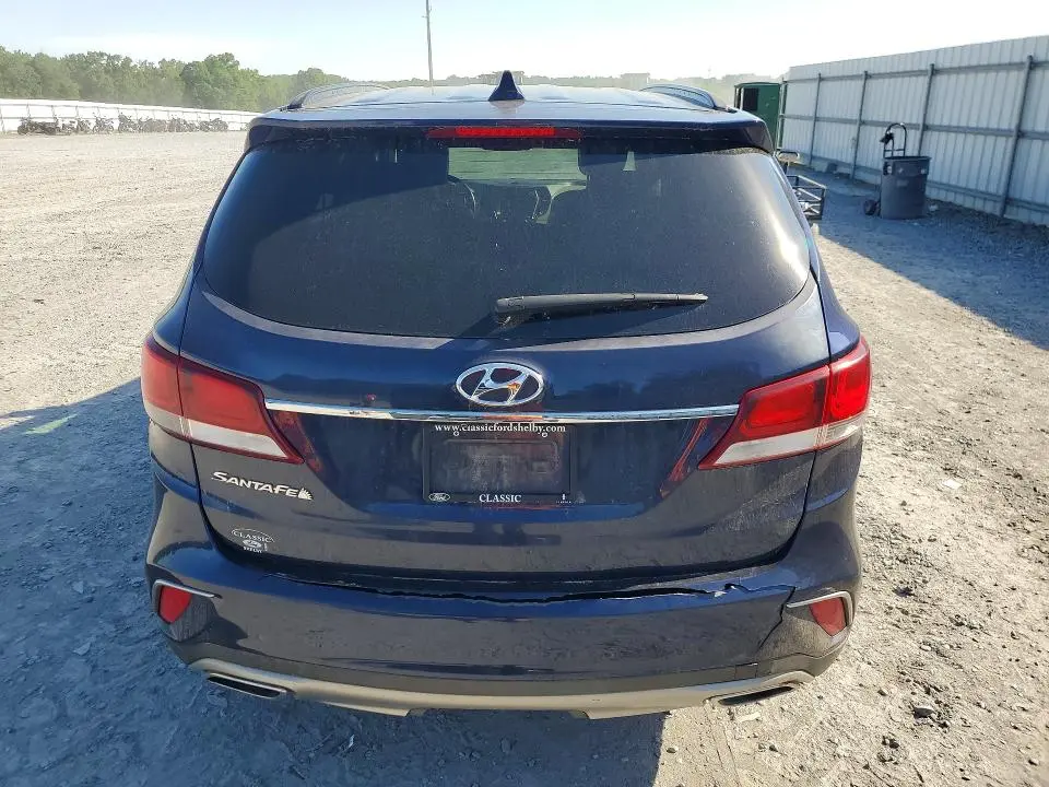 2017 HYUNDAI SANTA FE SE  