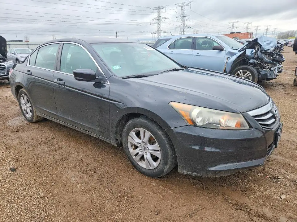 2011 HONDA ACCORD SE  
