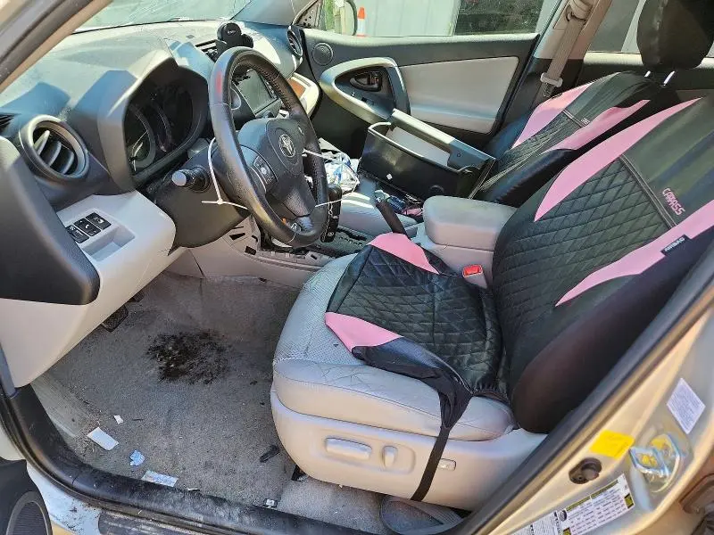 2011 TOYOTA RAV4 LIMITED  