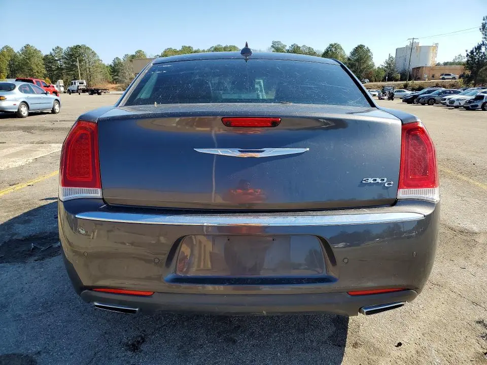 2017 CHRYSLER 300C   