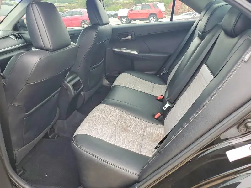 2012 TOYOTA CAMRY SE  