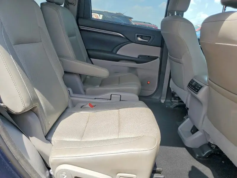 2015 TOYOTA HIGHLANDER LIMITED PLATINUM  