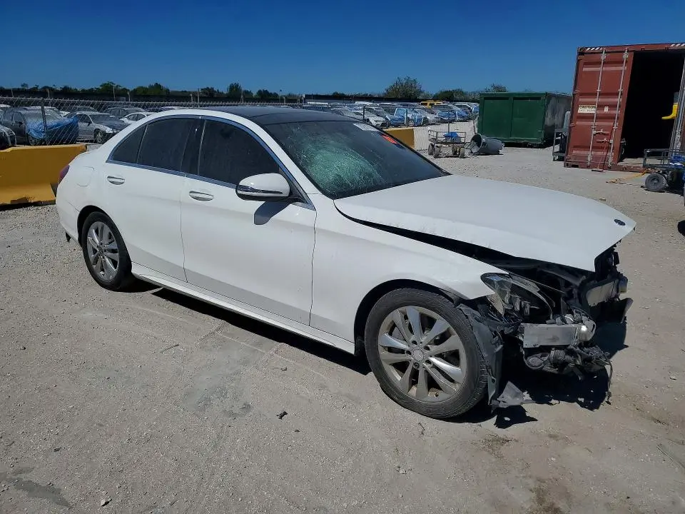 2020 MERCEDES-BENZ C 300  