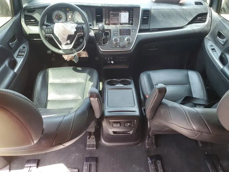 2020 TOYOTA SIENNA SE 7-PASSENGER  